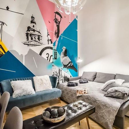 Bpr Colorlib Art Apartment บูดาเปสต์ ภายนอก รูปภาพ