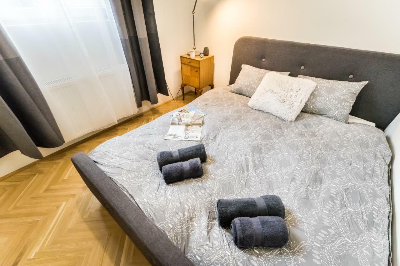 Bpr Colorlib Art Apartment บูดาเปสต์ ภายนอก รูปภาพ